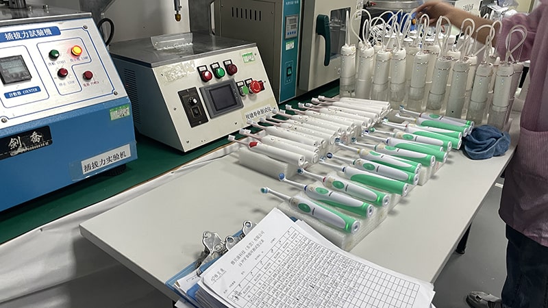 Quomodo electricum peniculus dentarius opificem obtinet productum qualitatem et servitium